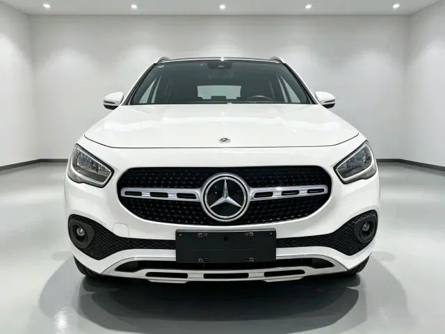 Mercedes-Benz GLA-Class — Фото автомобиля 2