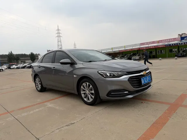 Chevrolet Monza — Фото автомобиля 3