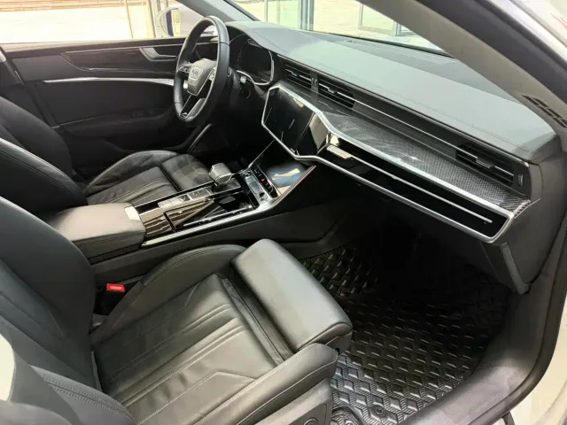 Audi A7 — Фото автомобиля 6