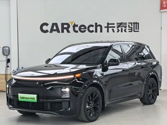Фотография автомобиля — Li Auto L8