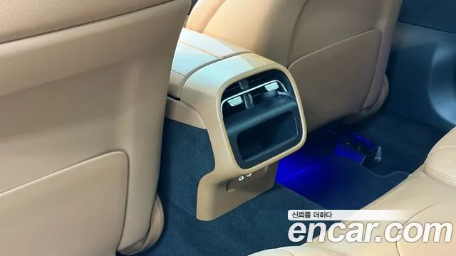 Mercedes-Benz E-Class E-класс W214 E300 4MATIC Exclusive — Фото автомобиля 15