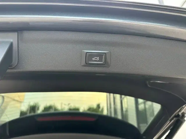 Audi Q3 — Фото автомобиля 6