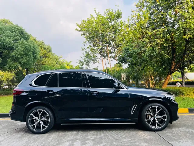 BMW X5 — Фото автомобиля 7