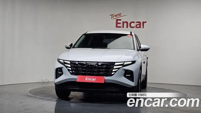 Hyundai Tucson Tucson (NX4) Бензин 1.6 турбо 2WD — Фото автомобиля 3