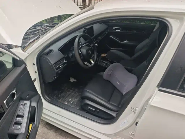 Honda Civic — Фото автомобиля 16