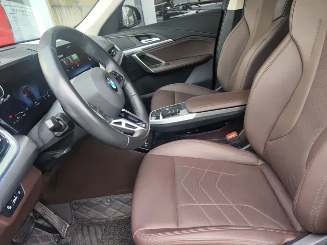BMW BMW X1 2023 sDrive25Li M Sport Package — Фото автомобиля 5