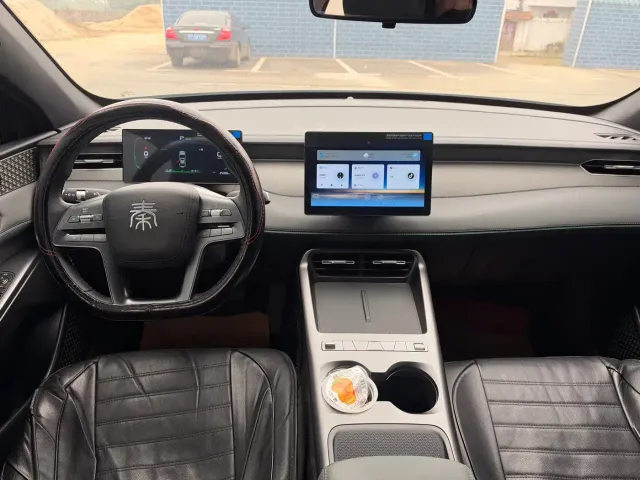 BYD Qin PLUS — Фото автомобиля 8