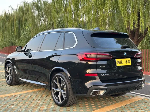 BMW X5 — Фото автомобиля 17