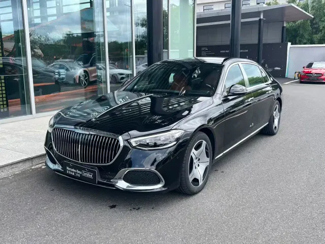 Фотография автомобиля — Mercedes-Benz Maybach S-Class