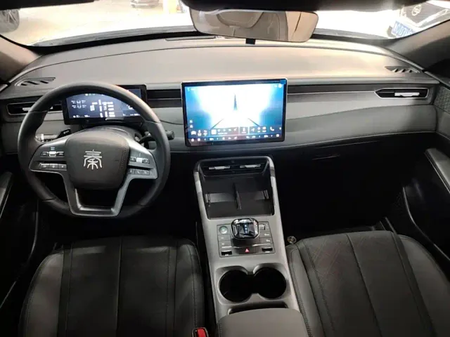 BYD Qin PLUS — Фото автомобиля 9
