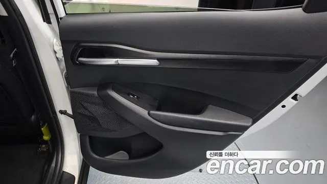 Kia Seltos New — Фото автомобиля 14