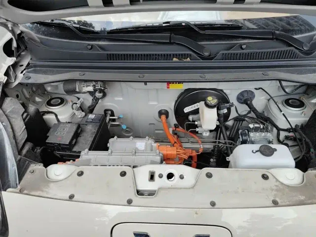 Wuling Hongguang Mini EV — Фото автомобиля 16