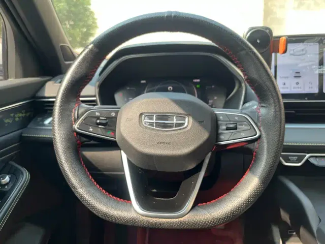 Geely Xingrui — Фото автомобиля 19