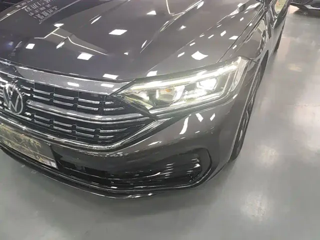 Volkswagen Sagitar — Фото автомобиля 23