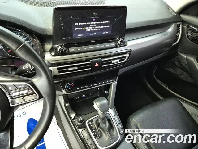 Kia Seltos — Фото автомобиля 11