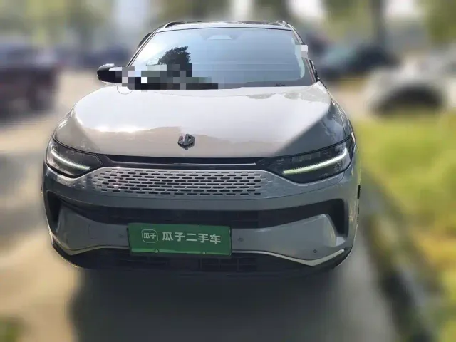 Leapmotor C11 — Фото автомобиля 2
