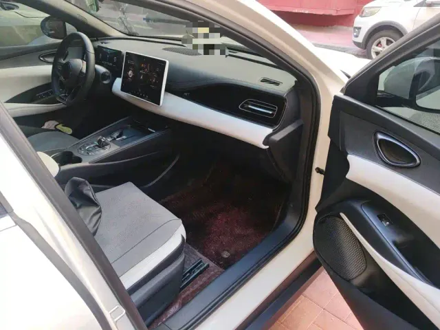 BYD Seal 06 — Фото автомобиля 19