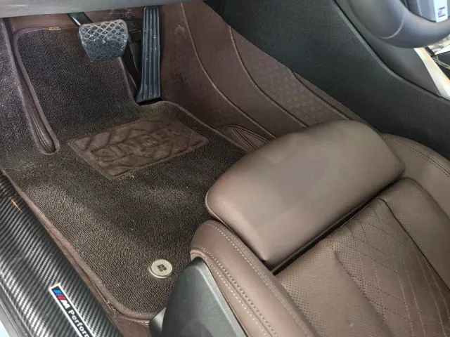 BMW 3 Series — Фото автомобиля 9