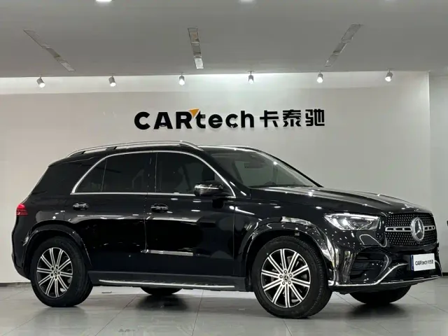 Mercedes-Benz GLE-Class — Фото автомобиля 2