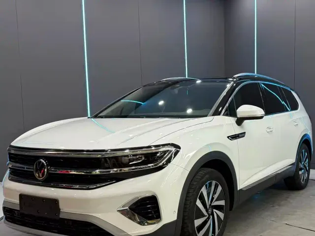 Фотография автомобиля — Volkswagen Talagon