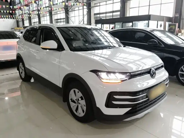 Volkswagen Tharu — Фото автомобиля 3