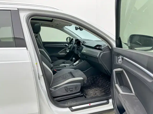 Audi Q3 — Фото автомобиля 16