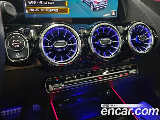 Mercedes-Benz GLA-Class — Фото автомобиля 10