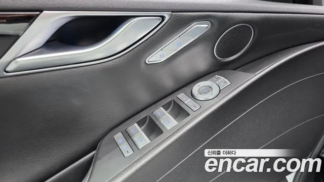 Genesis G80 Бензин 2.5 турбо AWD — Фото автомобиля 27