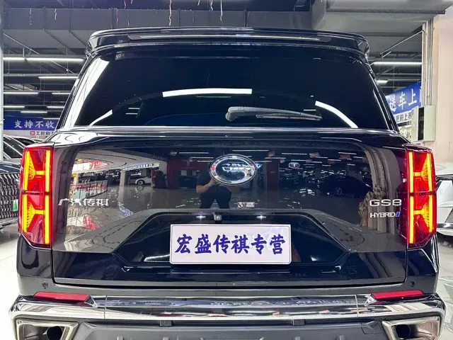GAC Trumpchi GS8 — Фото автомобиля 8