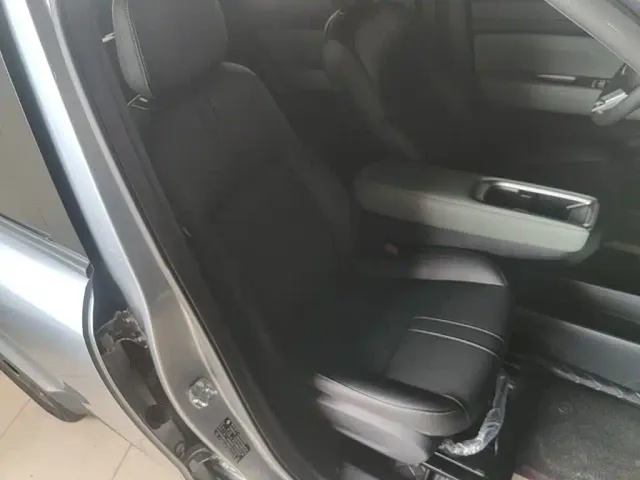 Baojun Yep Plus — Фото автомобиля 24