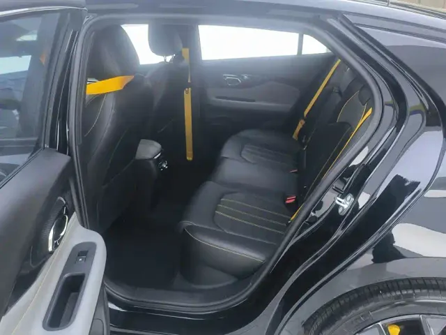 GAC Trumpchi Emkoo — Фото автомобиля 11