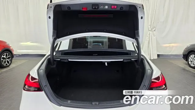 Mercedes-Benz E-Class W213 — Фото автомобиля 26