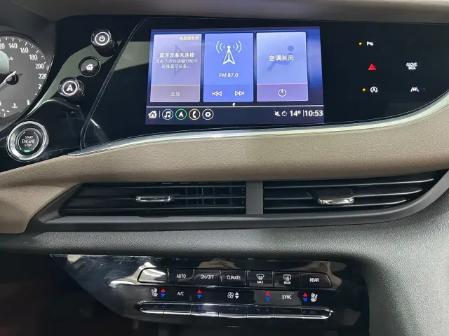 Buick Enclave — Фото автомобиля 11