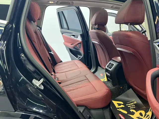 BMW X3 — Фото автомобиля 14