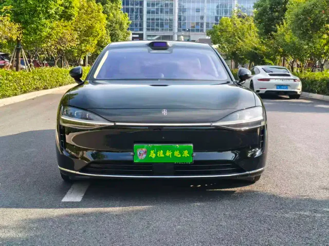 Stelato S9 — Фото автомобиля 2