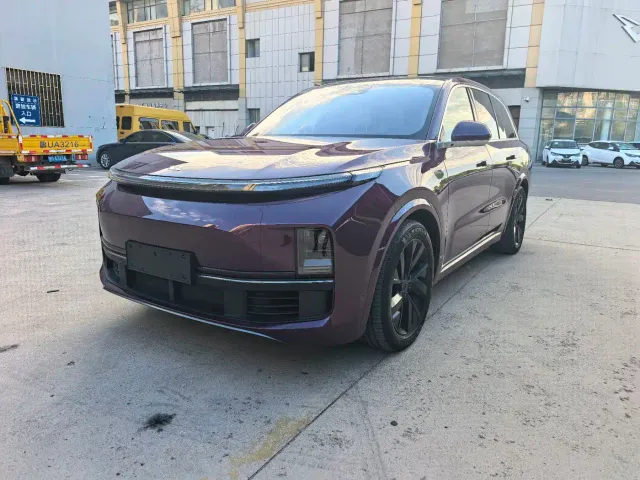 Фотография автомобиля — Li Auto L8