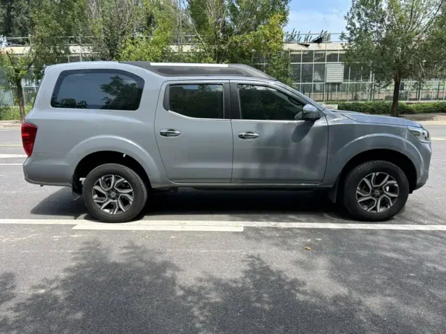 Dongfeng Palasso — Фото автомобиля 7