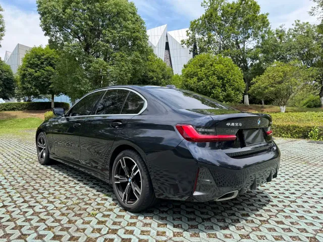 BMW 3 Series — Фото автомобиля 6