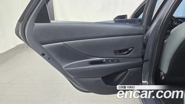 Hyundai Avante — Фото автомобиля 14