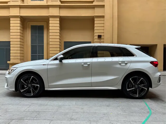 Audi A3 — Фото автомобиля 5