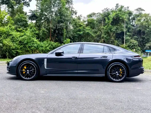 Porsche Panamera — Фото автомобиля 4