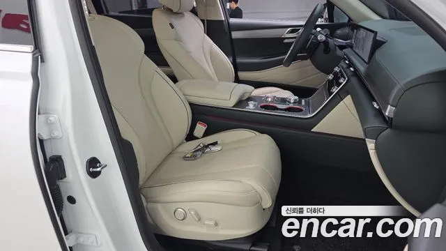 Genesis GV80 2.5T Бензин 2WD — Фото автомобиля 10