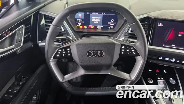 Audi Q4 e-tron F4 — Фото автомобиля 19