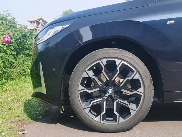 BMW X3 — Фото автомобиля 9