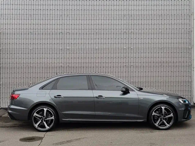 Audi A4L — Фото автомобиля 3