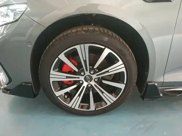 Geely Xingrui — Фото автомобиля 22