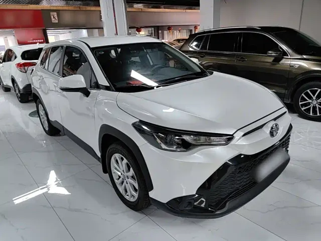 Toyota Frontlander — Фото автомобиля 3