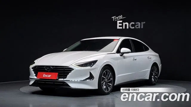 Фотография автомобиля — Hyundai Sonata DN8