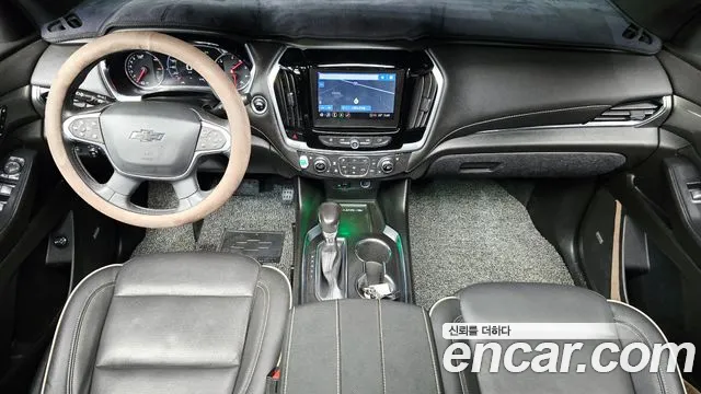 Chevrolet Traverse — Фото автомобиля 10