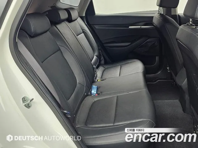 Kia Seltos New — Фото автомобиля 17